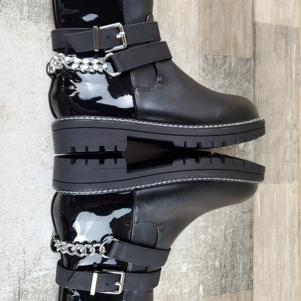 Mia Malei Kids Girls Boots Sz 5 M Black Round Toe Ankle Buckled Strap with Chain